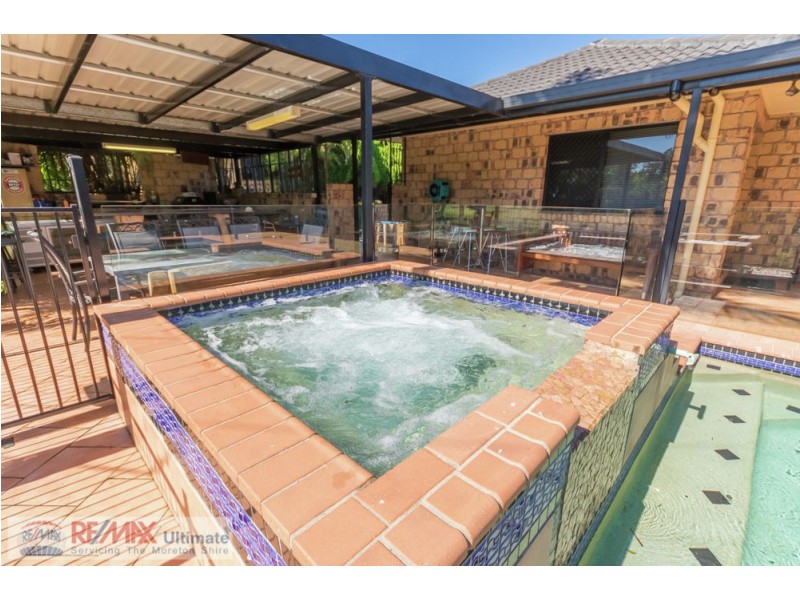 9 Barron Place, Joyner QLD 4500