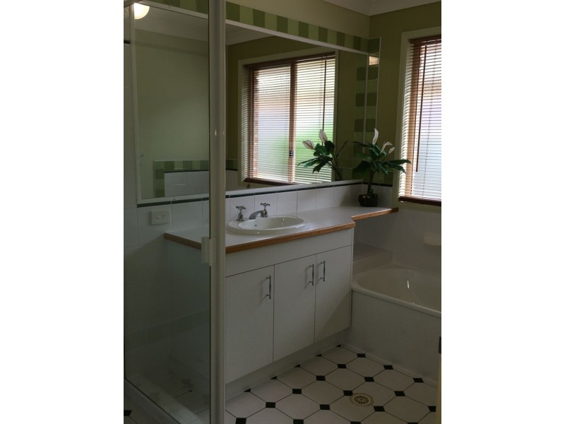 18 Olympic Court, Upper Caboolture QLD 4510