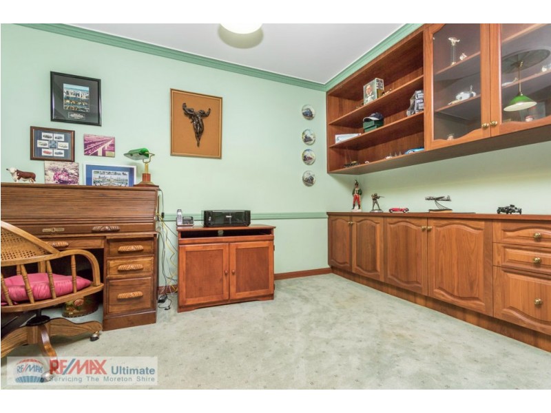 13 Winchcombe Avenue, Murrumba Downs QLD 4503
