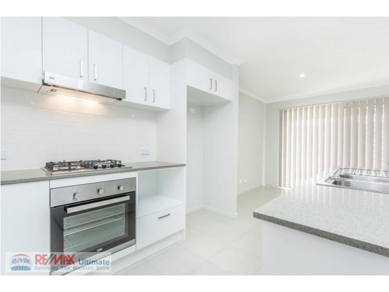 Unit 2 / 15 Coogera Court, Morayfield QLD 4506