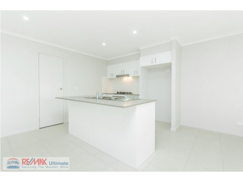 Unit 2 / 15 Coogera Court, Morayfield QLD 4506
