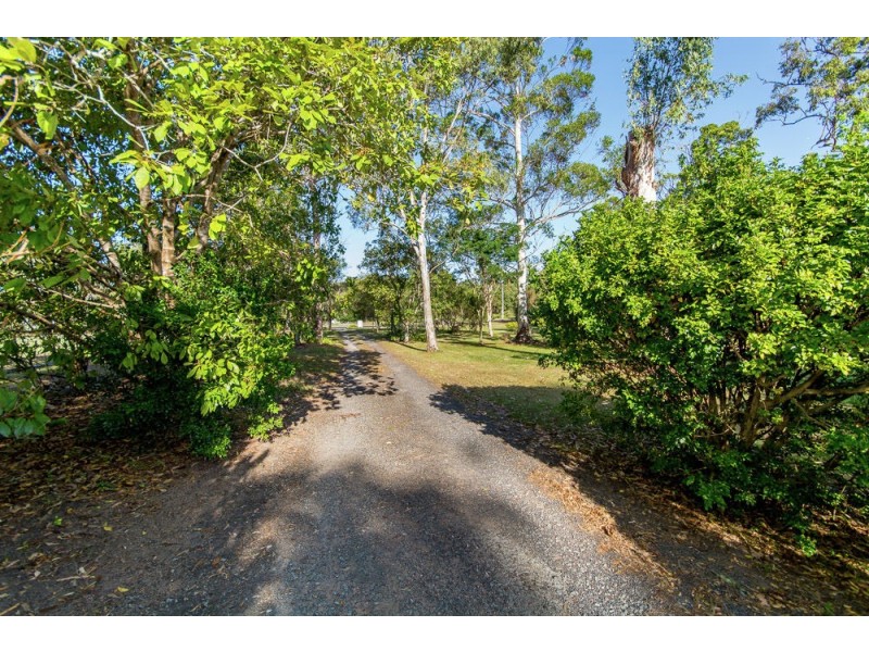 13 Leonard Court, Burpengary QLD 4505