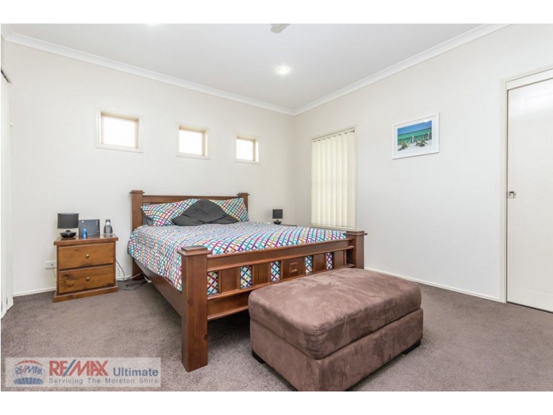 8-10 Woodstock Street, Morayfield QLD 4506
