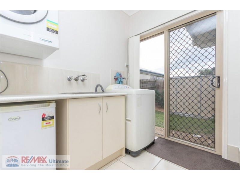 8-10 Woodstock Street, Morayfield QLD 4506