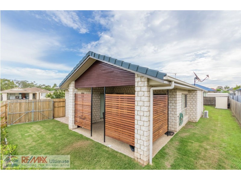 8-10 Woodstock Street, Morayfield QLD 4506