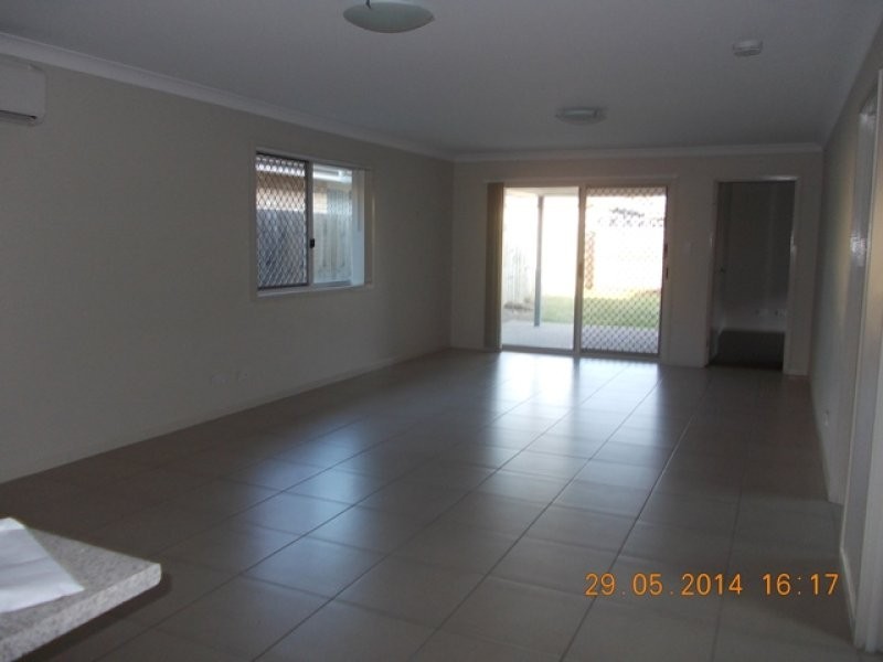 13 Jones Street, Rothwell QLD 4022