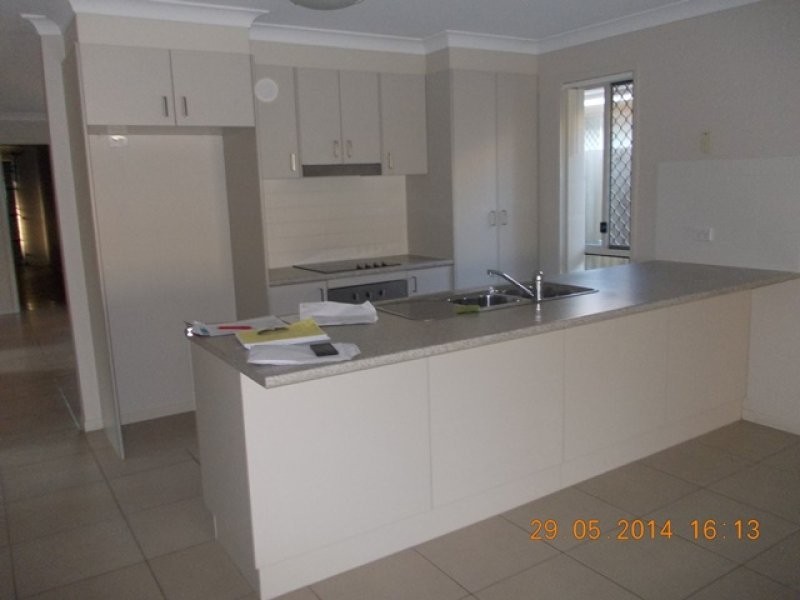 13 Jones Street, Rothwell QLD 4022