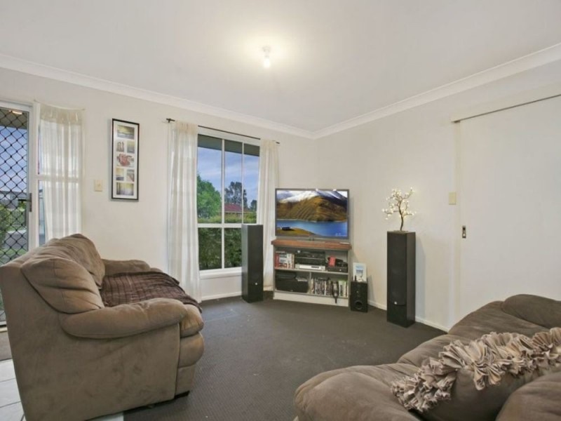 18 Manning Court, Morayfield QLD 4506