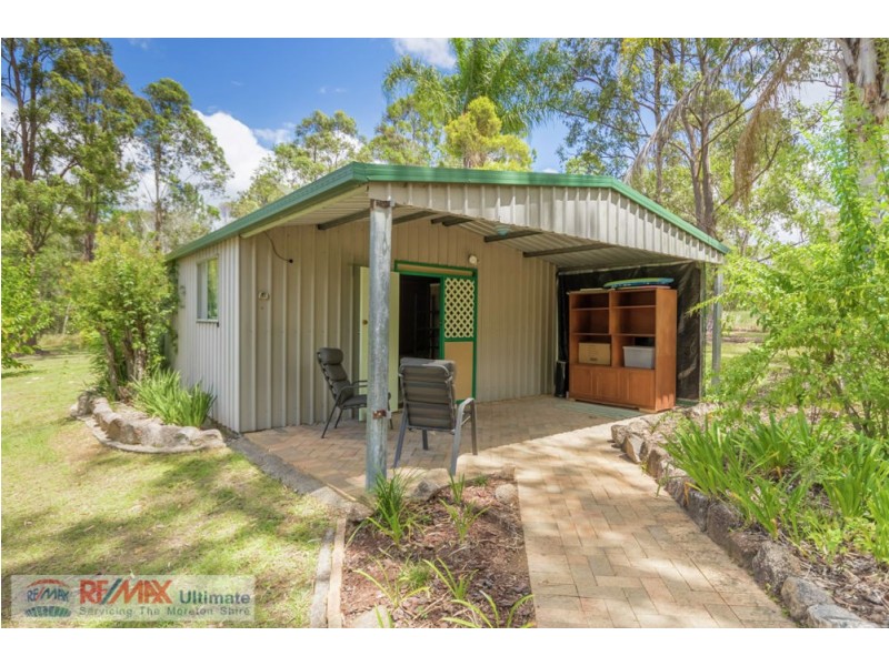 219-221 Ironbark Drive, Woodford QLD 4514