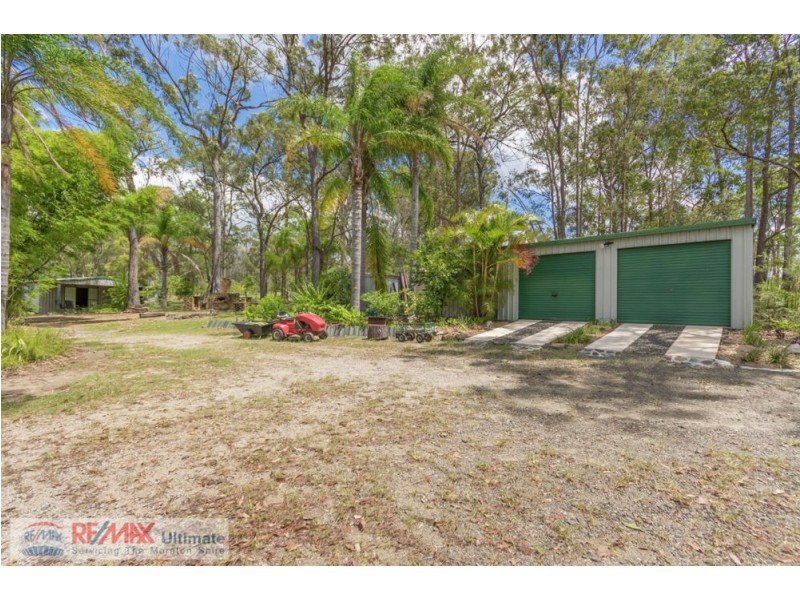 219-221 Ironbark Drive, Woodford QLD 4514