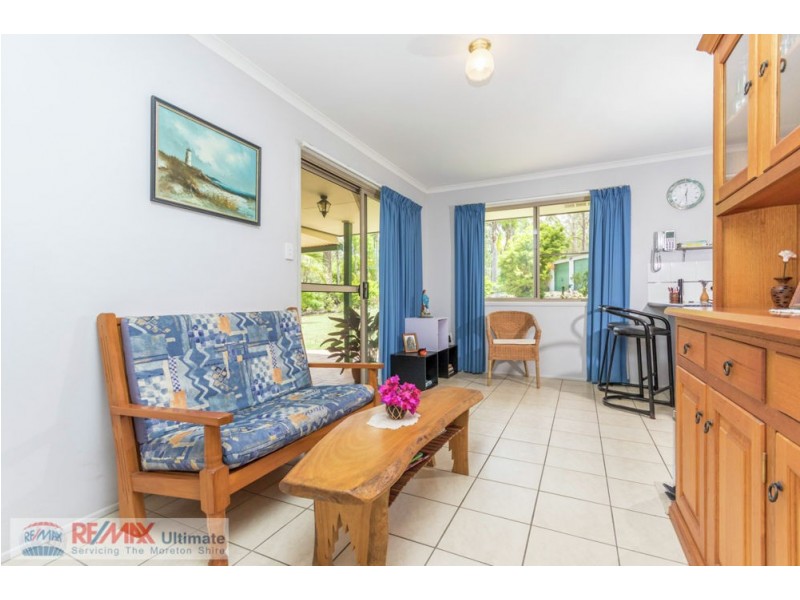 219-221 Ironbark Drive, Woodford QLD 4514