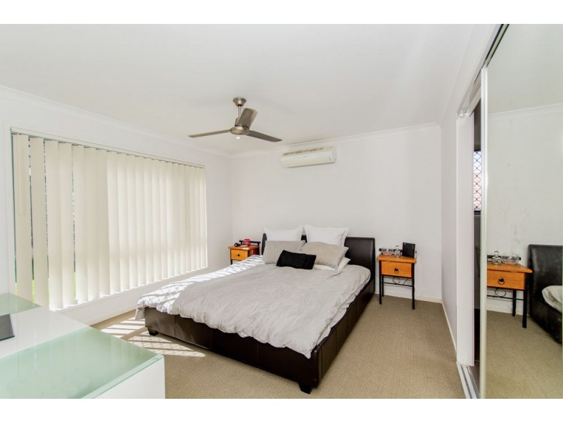 15 Stirling Esplanade, Griffin QLD 4503