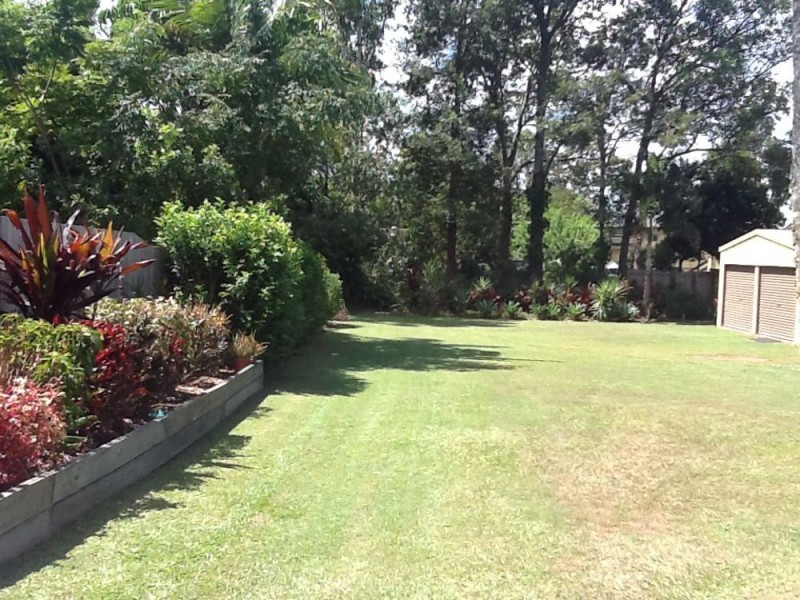13 Lesley Avenue, Caboolture South QLD 4510