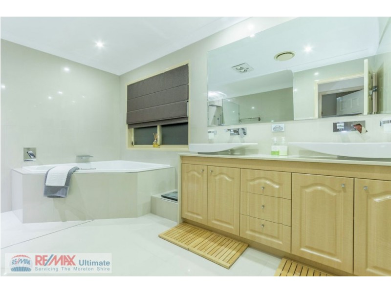 6 Euston Court, Murrumba Downs QLD 4503