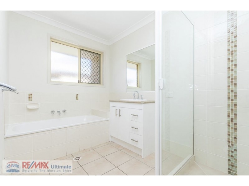 12 Evert Court, Morayfield QLD 4506
