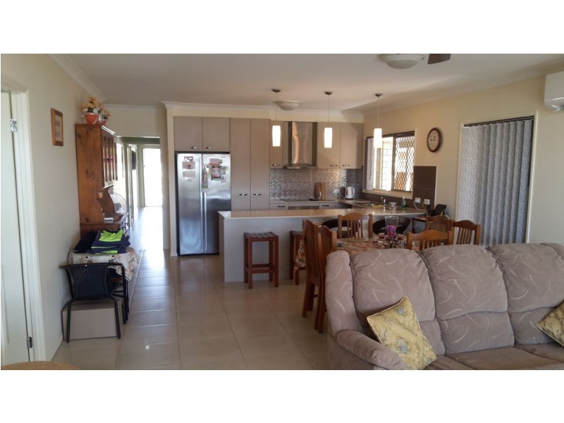 13 Macarthur Drive, Kallangur QLD 4503
