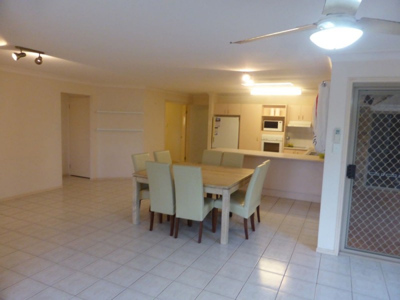 13 Macarthur Drive, Kallangur QLD 4503