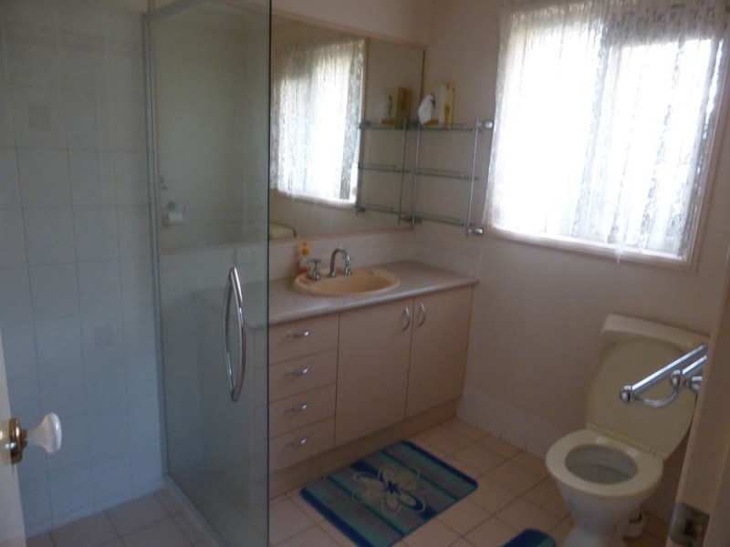 13 Macarthur Drive, Kallangur QLD 4503