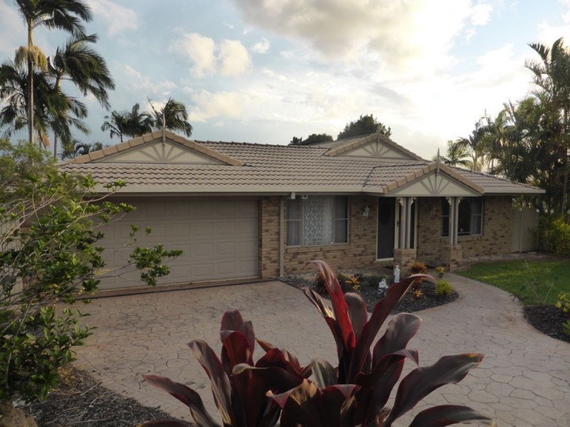 13 Macarthur Drive, Kallangur QLD 4503