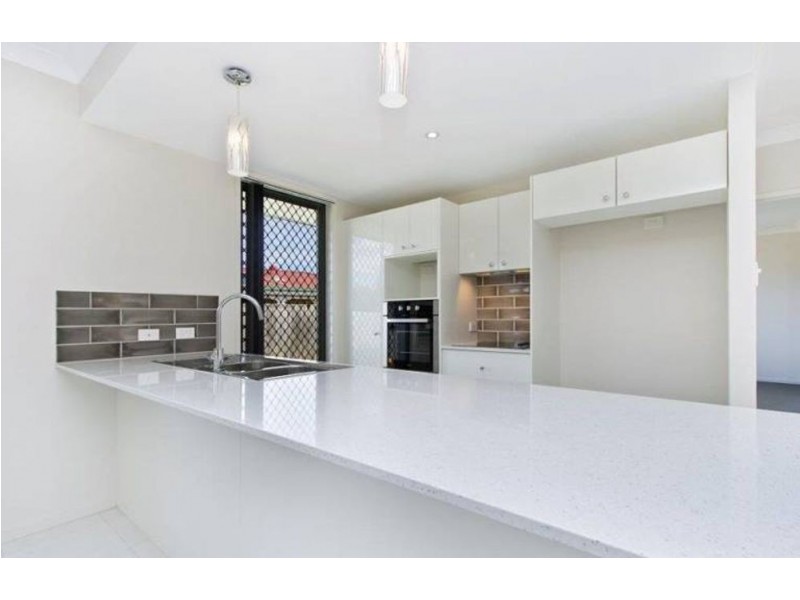 82 Hodgeskin Street, Caboolture QLD 4510