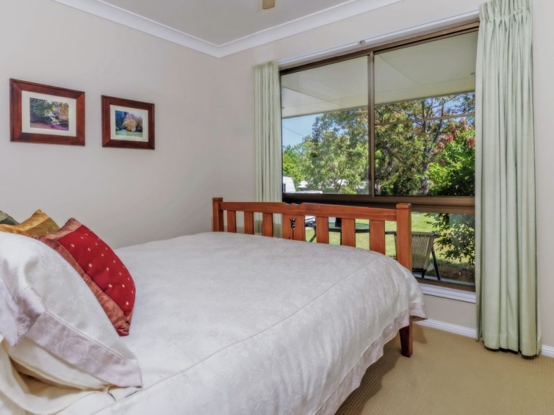 9-11 Cashmere Place, Morayfield QLD 4506