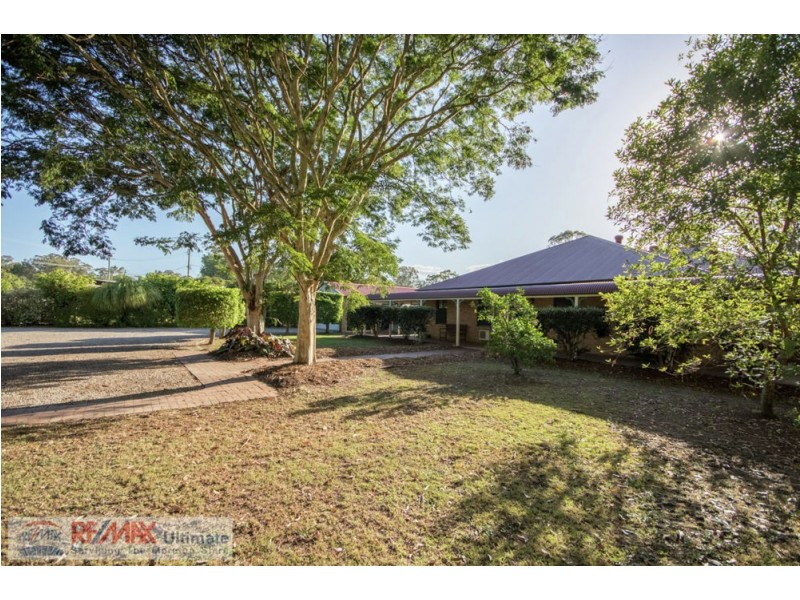 307 Oakey Flat Road, Morayfield QLD 4506