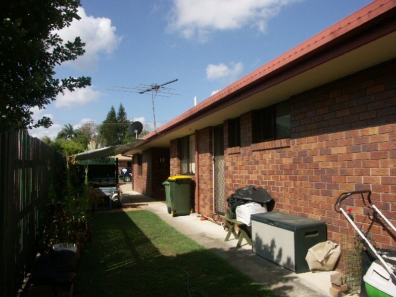 1&2 / 23 Fairway Court, Caboolture QLD 4510