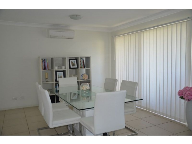 1/63 Higgs Street, Rothwell QLD 4022