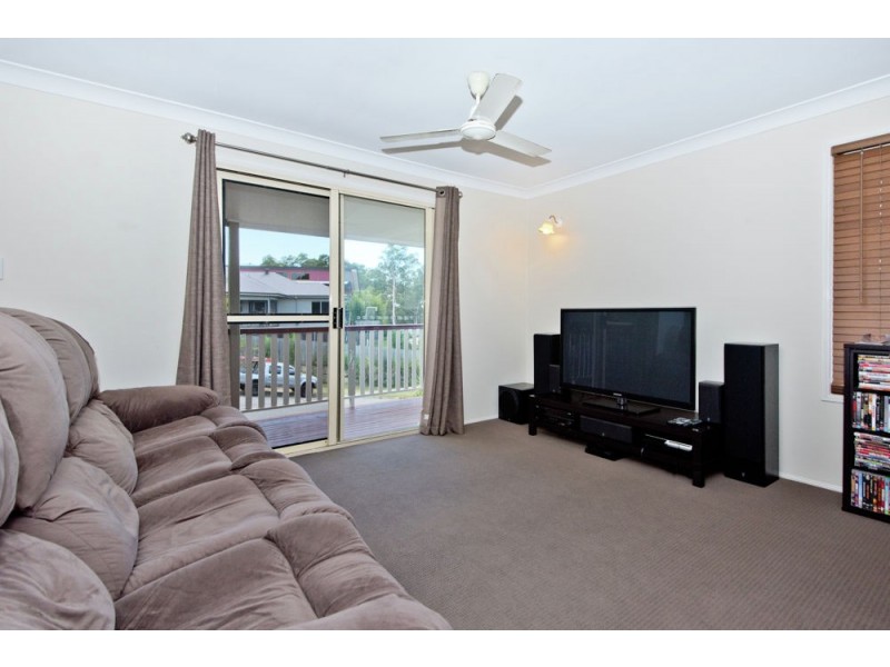 39 Walkers Road, Everton Hills QLD 4053