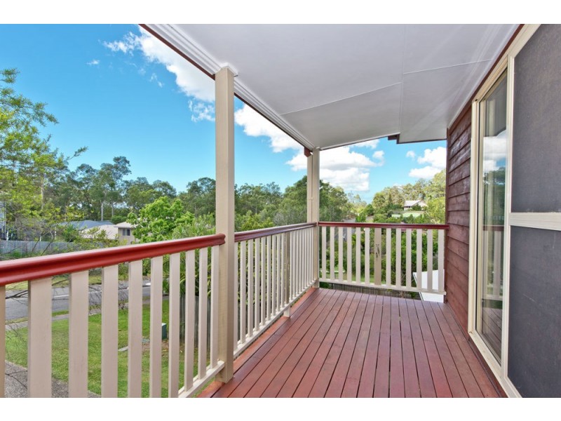 39 Walkers Road, Everton Hills QLD 4053