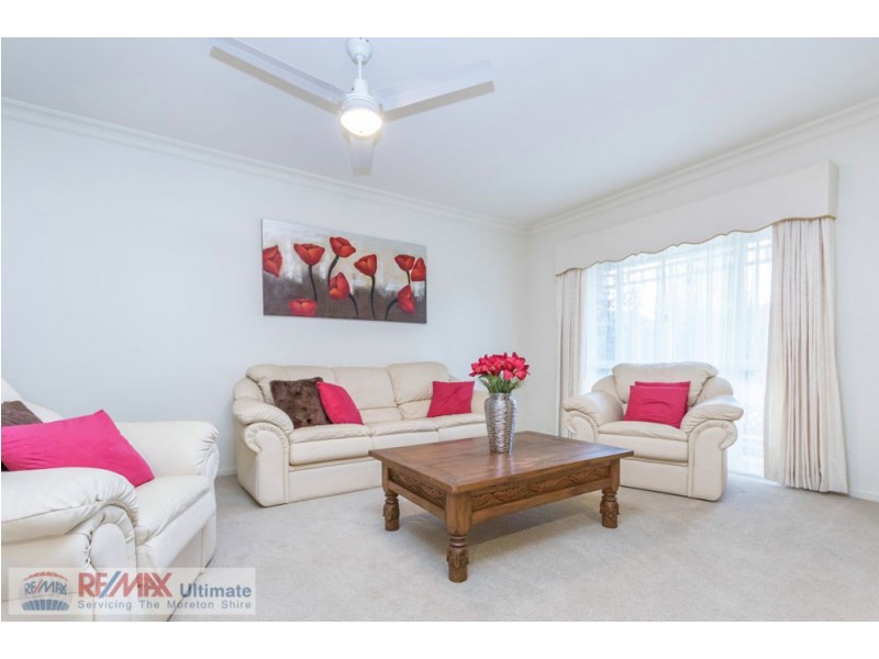29 Castle Hill Drive, Murrumba Downs QLD 4503