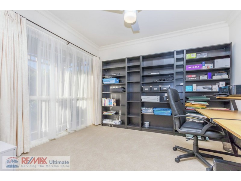 29 Castle Hill Drive, Murrumba Downs QLD 4503