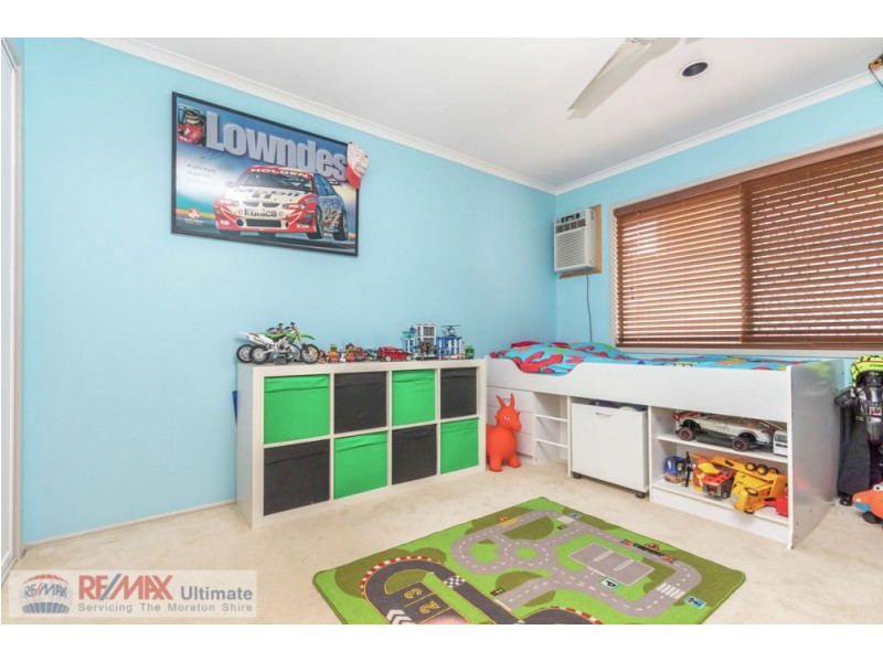 9 Elgata Street, Petrie QLD 4502
