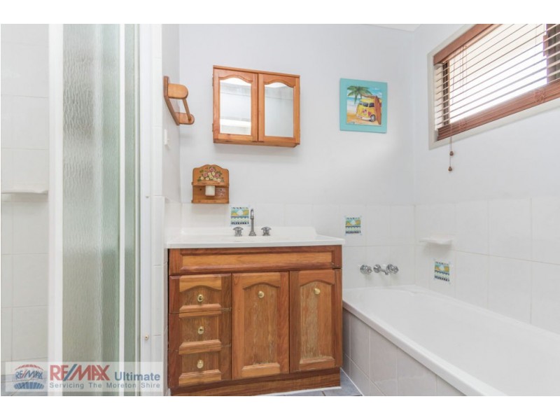 9 Elgata Street, Petrie QLD 4502