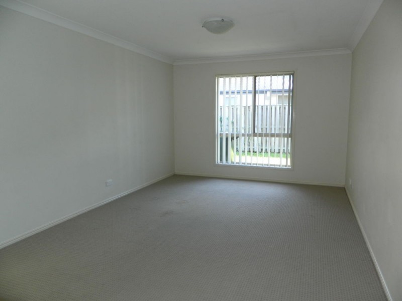 31 Desmond  Street, Narangba QLD 4504