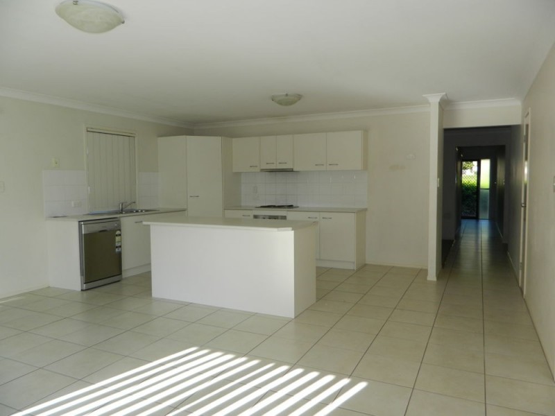 31 Desmond  Street, Narangba QLD 4504