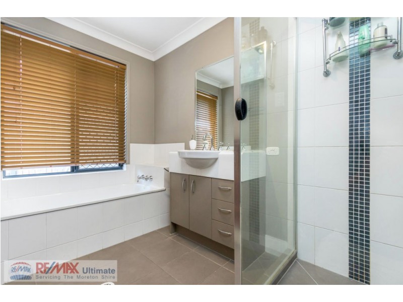 23 Tranquility Drive, Rothwell QLD 4022