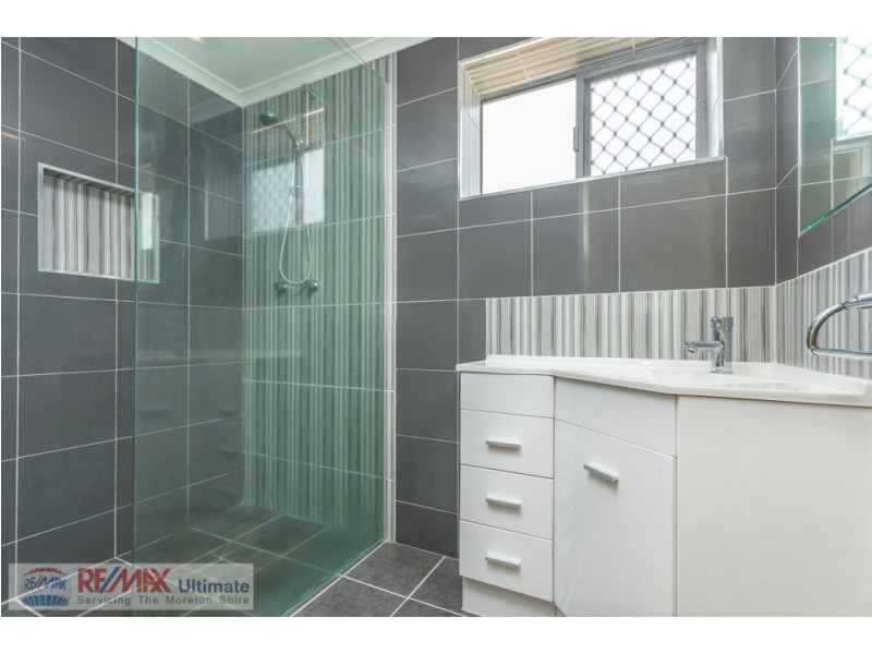 36 Lavercombe Drive, Kallangur QLD 4503