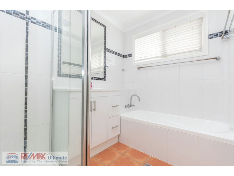 36 Lavercombe Drive, Kallangur QLD 4503