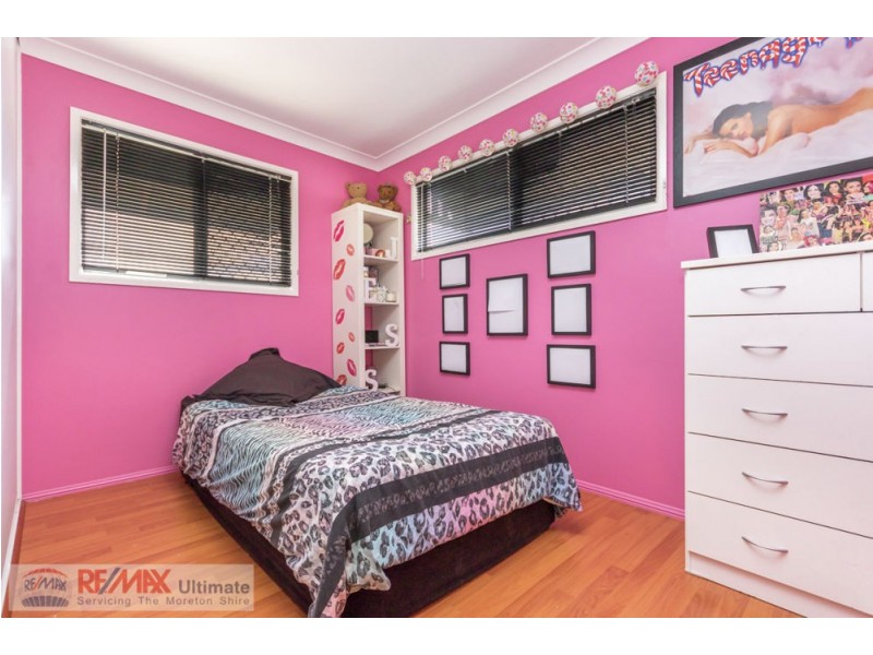 36 Lavercombe Drive, Kallangur QLD 4503