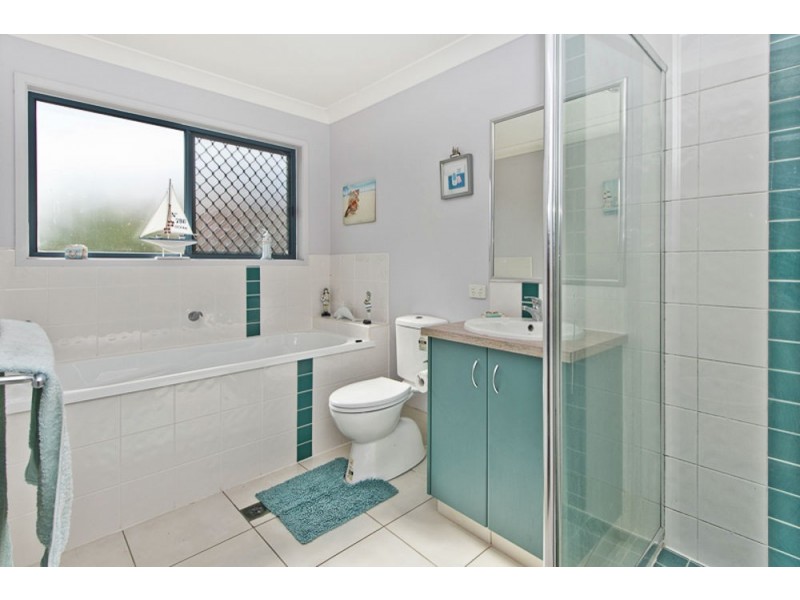 9 Ladners Court, Petrie QLD 4502