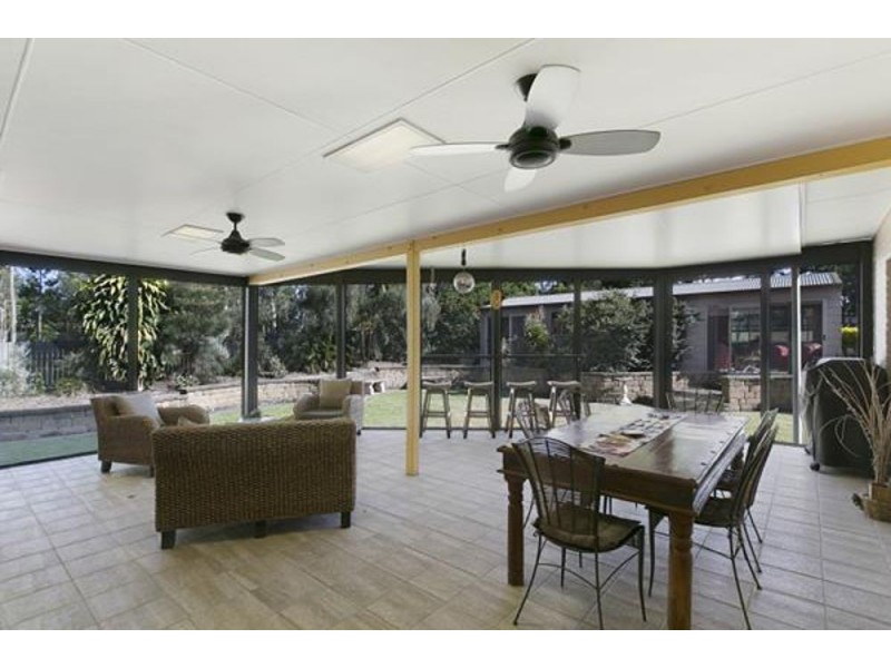 23-27 Kirrang Drive, Elimbah QLD 4516