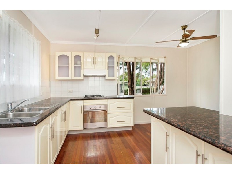 16 Norris Road, Bracken Ridge QLD 4017