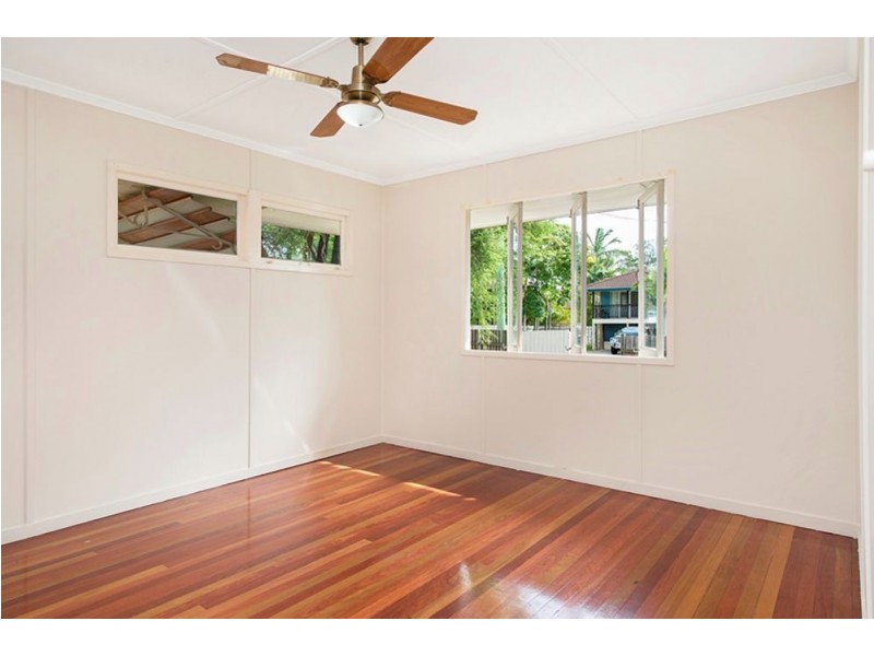 16 Norris Road, Bracken Ridge QLD 4017