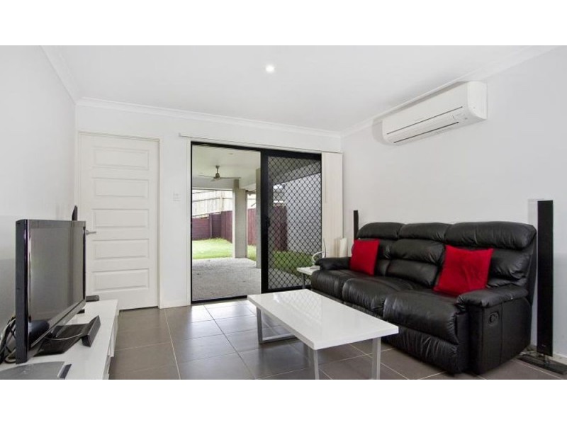 16 Miers Crescent, Murrumba Downs QLD 4503