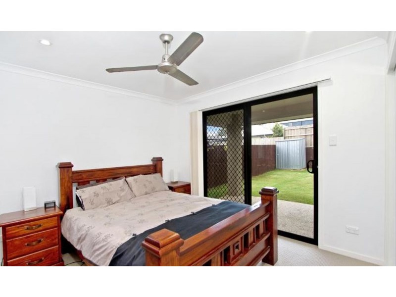 16 Miers Crescent, Murrumba Downs QLD 4503