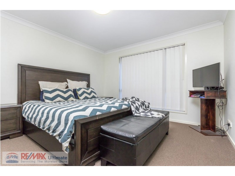 40 Duporth Crescent, Dakabin QLD 4503