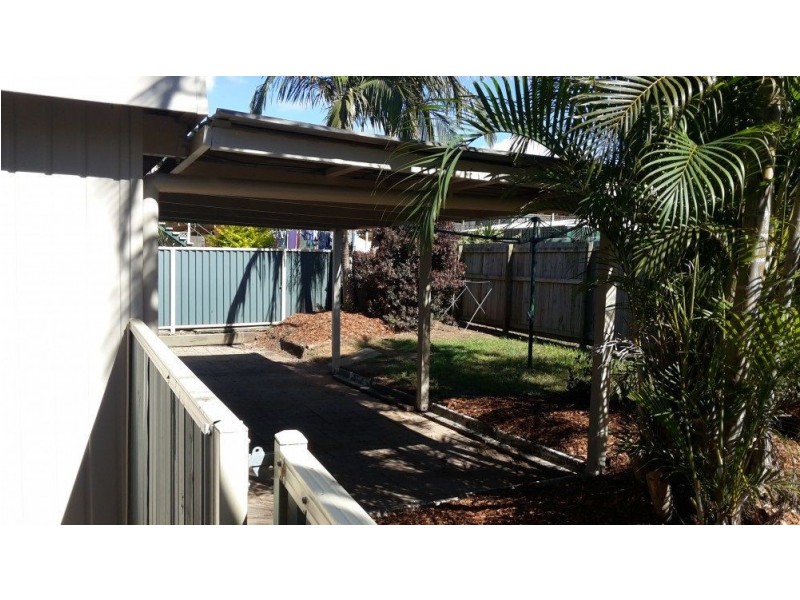 7 Clyde Street, Kallangur QLD 4503