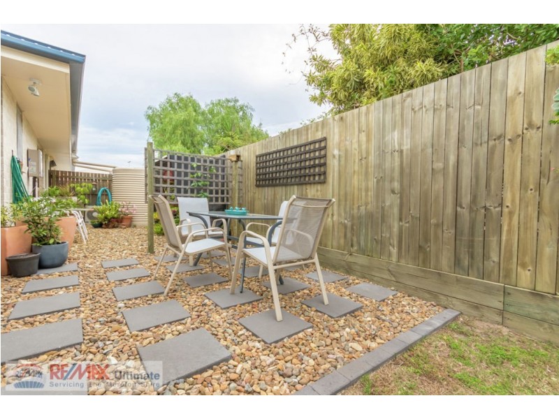 7/12 Second Avenue, Beachmere QLD 4510