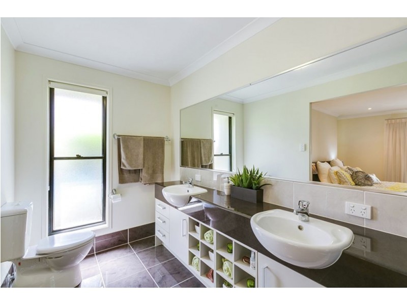 2 Bandicoot Street, Morayfield QLD 4506